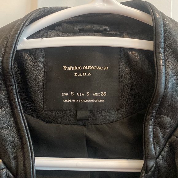 Vintage Zara Leather Jacket - Picture 3 of 5